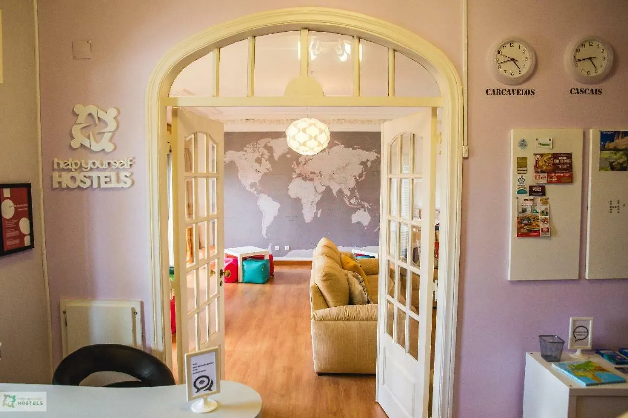 Help Yourself Hostels - Carcavelos Coast
